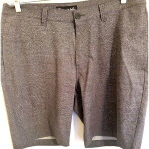 Travis Matthews Men's Gray Grommet Golf Shorts, Size 36